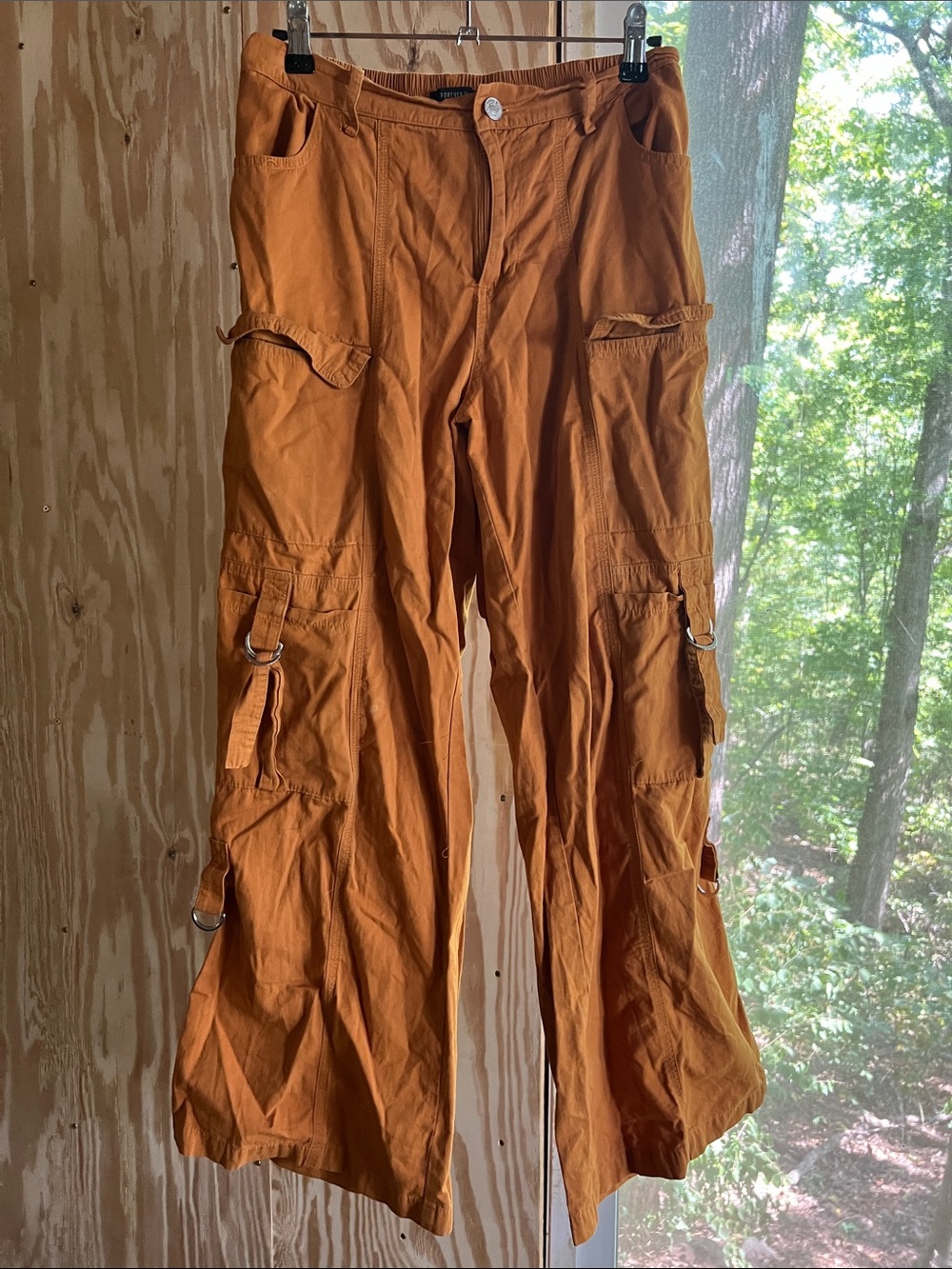 Forever 21 Wide-Leg Cargo Pants in Rust Orange